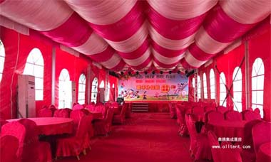 到底篷房婚礼好在哪？为何户外婚庆篷房使用率这么高？